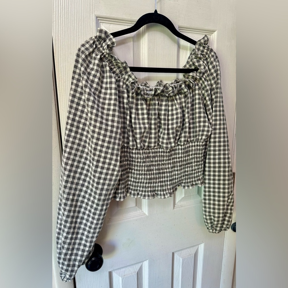Beyond the Radar Women's Smocked Gingham Top, Large